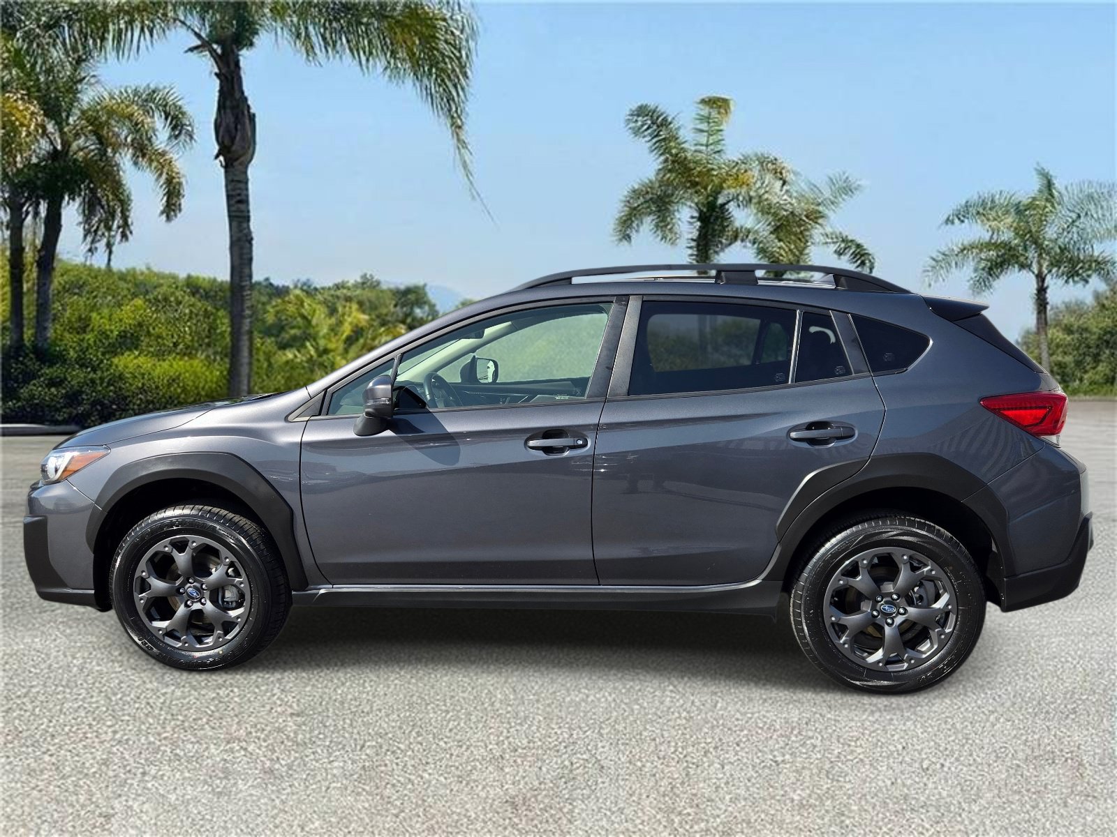 Used 2023 Subaru Crosstrek 2.5i Sport w/ Popular Package #3 AWD/4WD image 2