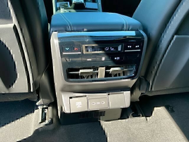 New 2026 Acura MDX w/ Technology Package FWD image 10