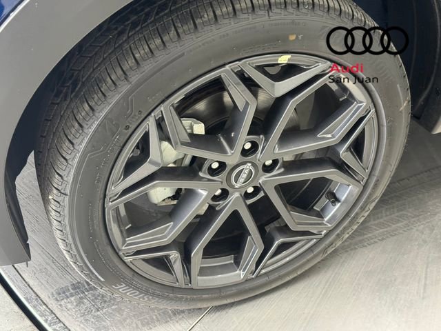 Used 2026 Nissan Kicks SR FWD image 6