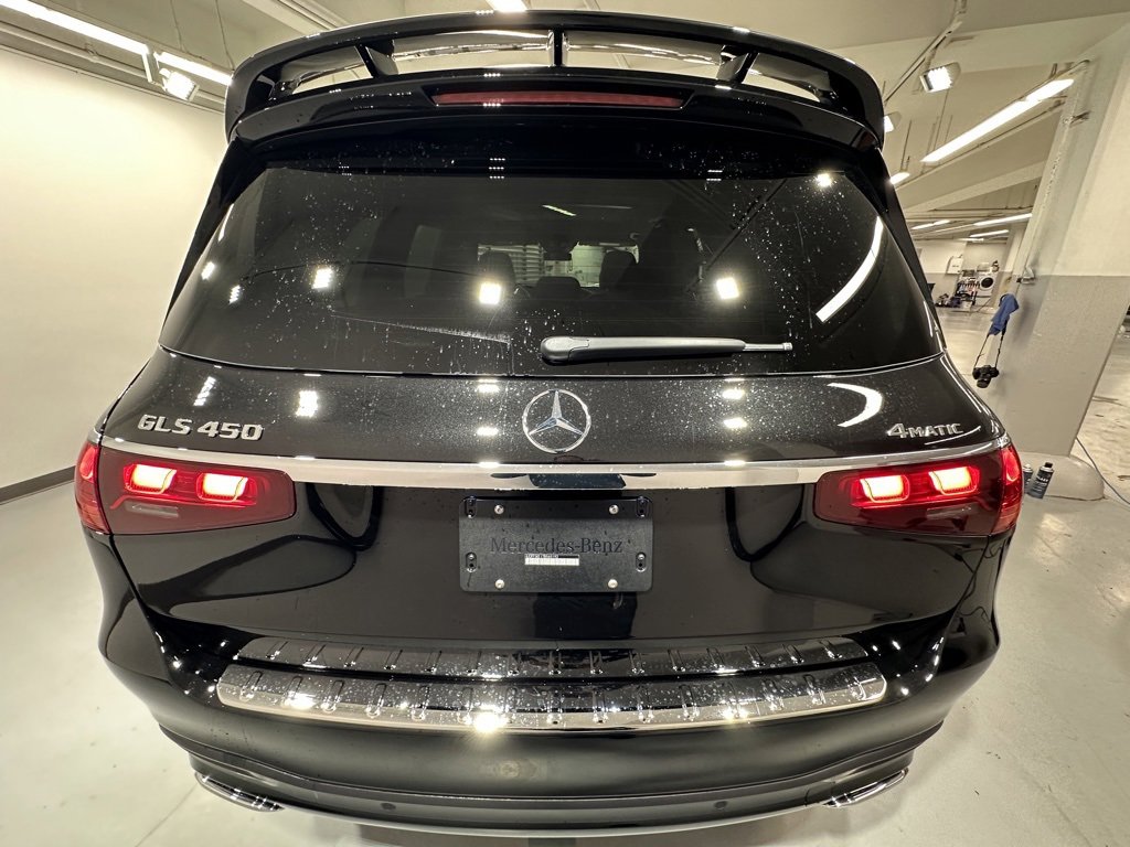 New 2026 Mercedes-Benz GLS 450 4MATIC image 11