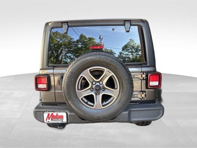 Used 2023 Jeep Wrangler Unlimited Sport AWD/4WD image 6