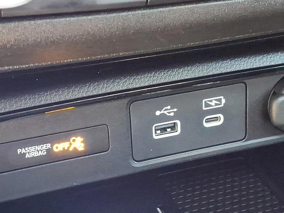 Used 2025 Honda CR-V Sport-L image 28