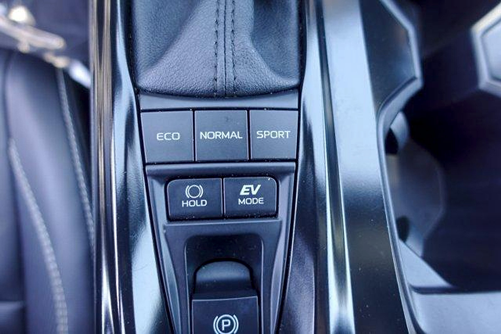 Certified 2025 Toyota Camry SE w/ Convenience Package FWD image 20