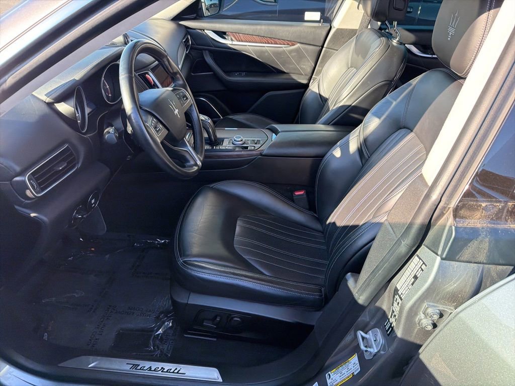Used 2020 Maserati Levante GranLusso image 17