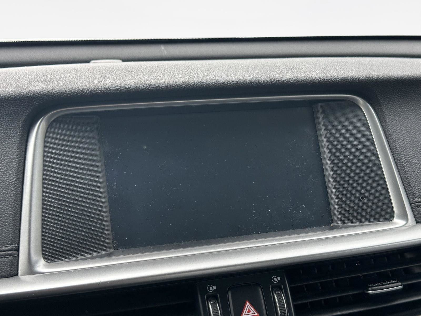 Used 2020 Kia Optima SE image 22