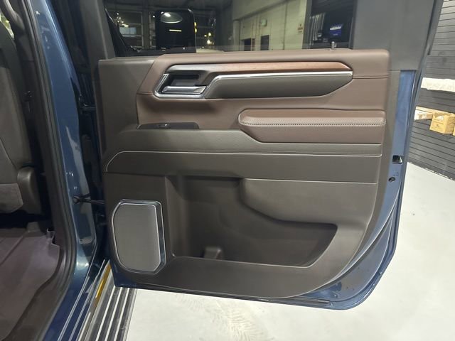 Used 2024 GMC Sierra 2500 Denali w/ Denali Reserve Package image 32