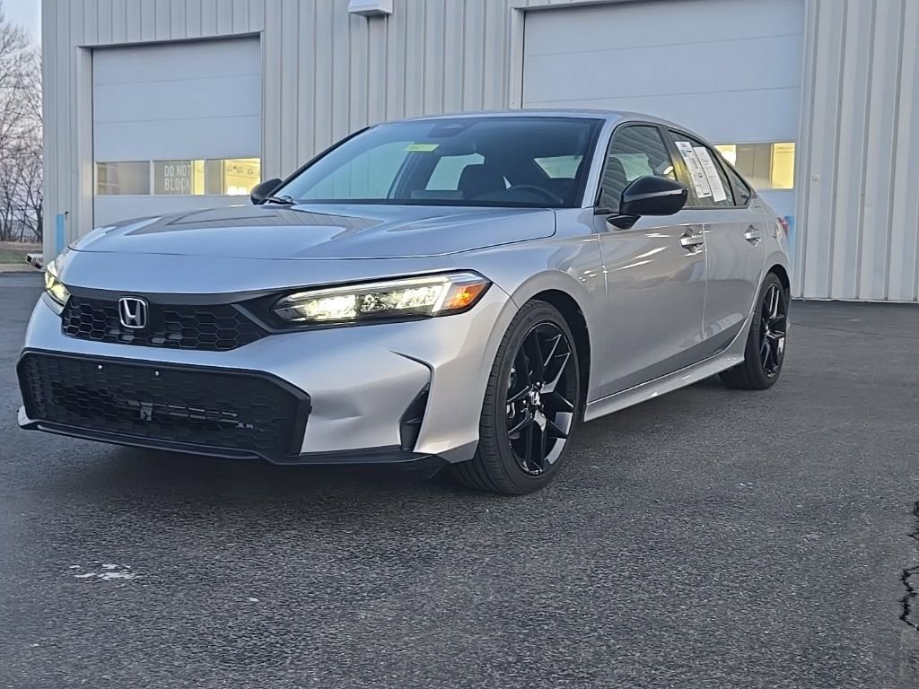 Used 2025 Honda Civic Sport image 3