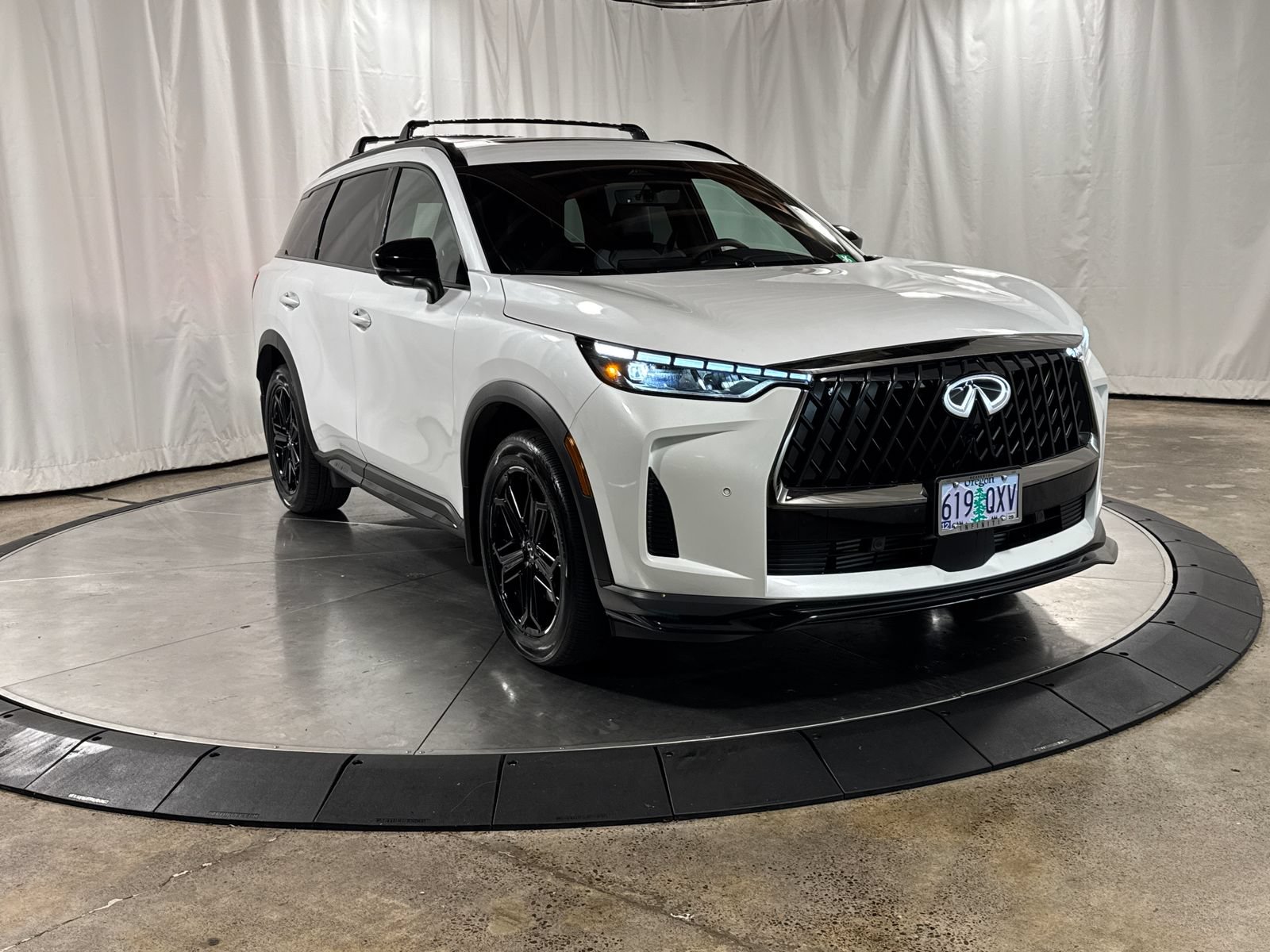 Certified 2026 INFINITI QX60 Sport w/ Dark Cargo Package AWD/4WD image 10