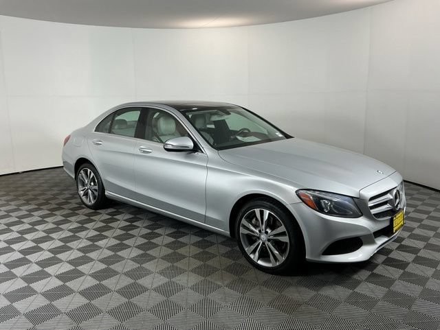 Used 2016 Mercedes-Benz C 300 4MATIC Sedan image 3