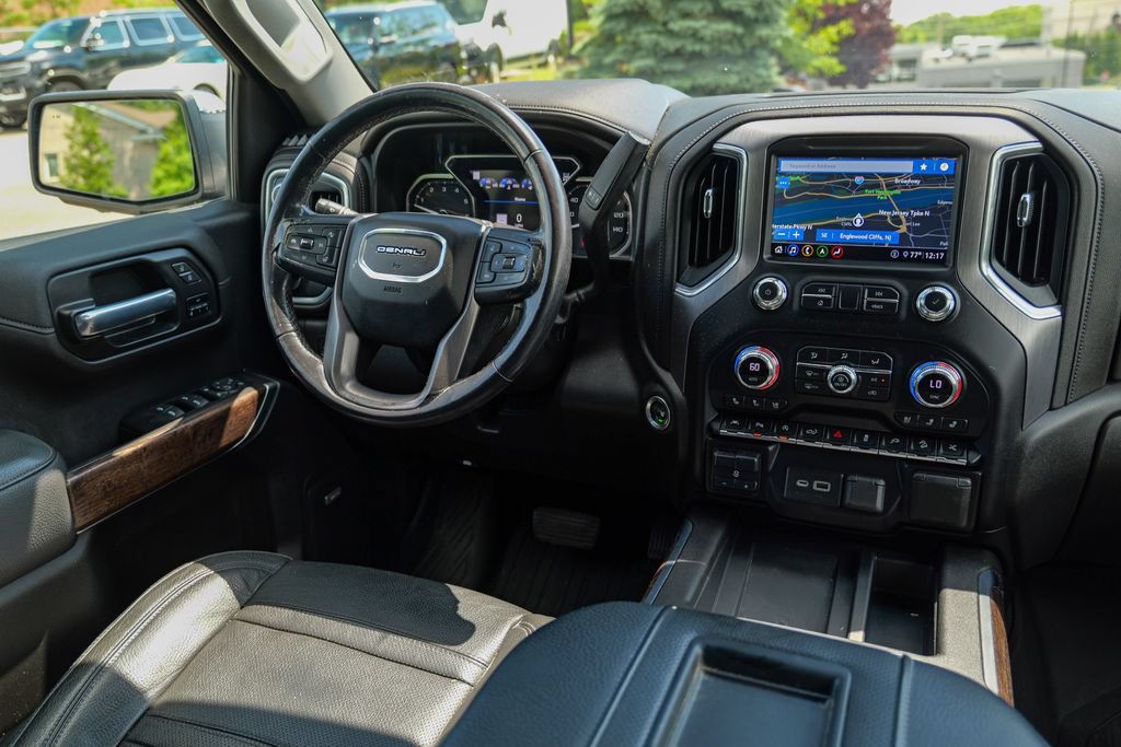 Used 2020 GMC Sierra 1500 Denali w/ Denali Ultimate Package AWD/4WD image 44