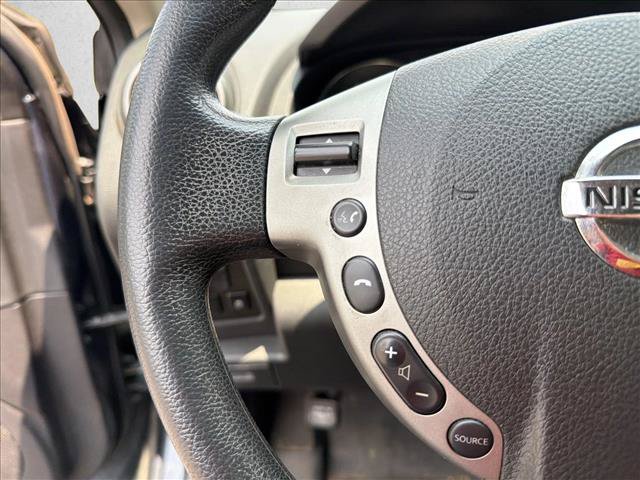Used 2013 Nissan Rogue SV FWD image 15