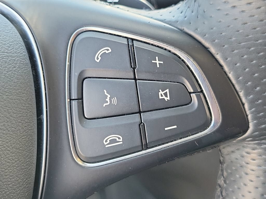 Used 2018 Mercedes-Benz GLE 350 4MATIC image 26