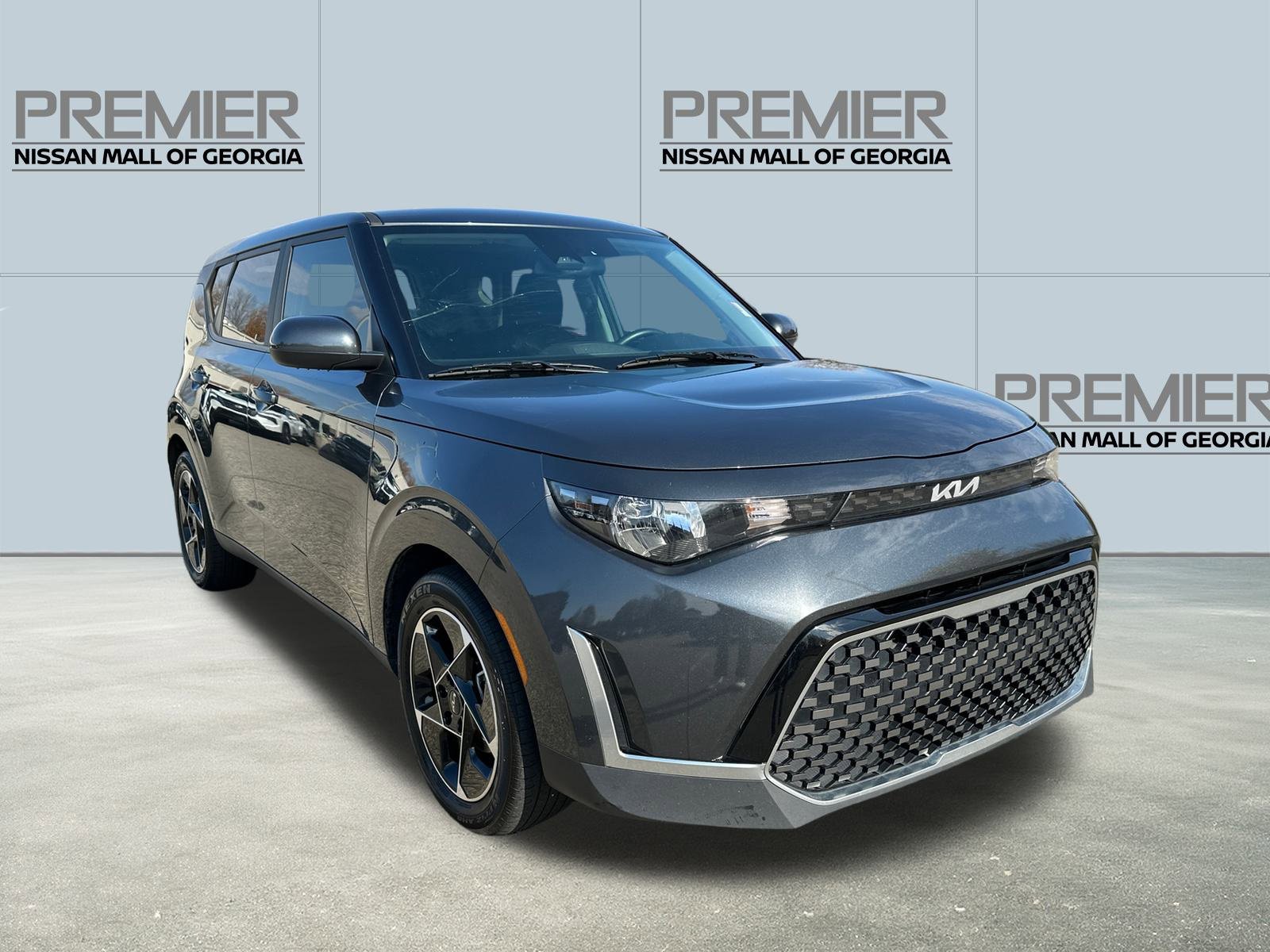 Used 2024 Kia Soul EX image 3