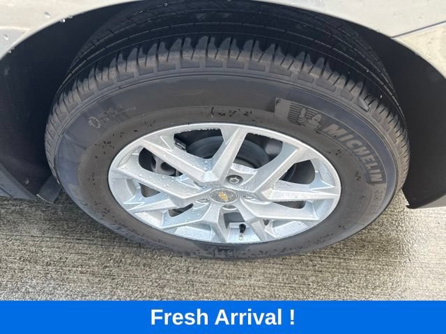 Used 2023 Chevrolet Equinox LT FWD image 17