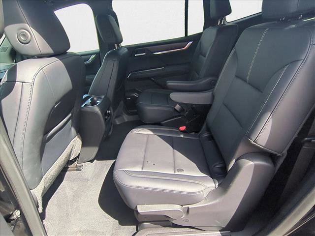 Used 2024 GMC Acadia Elevation image 19