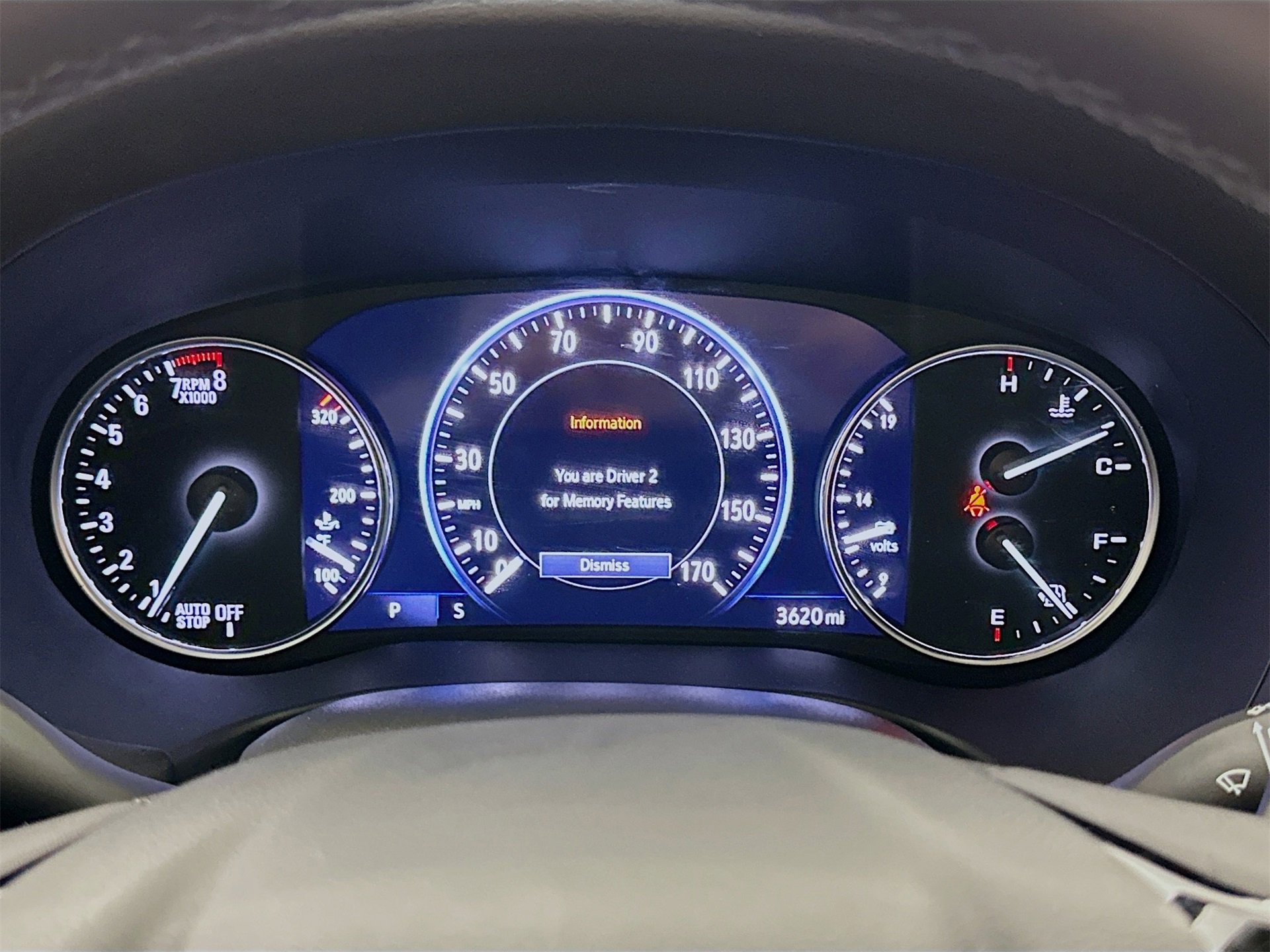 Used 2024 Buick Enclave Avenir w/ Avenir Technology Package image 13