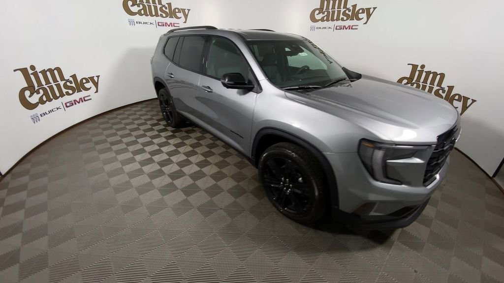 Used 2026 GMC Acadia Elevation w/ Black Edition image 2