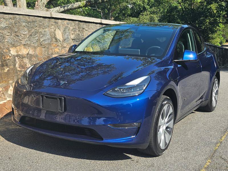 Used 2023 Tesla Model Y Long Range AWD/4WD image 14