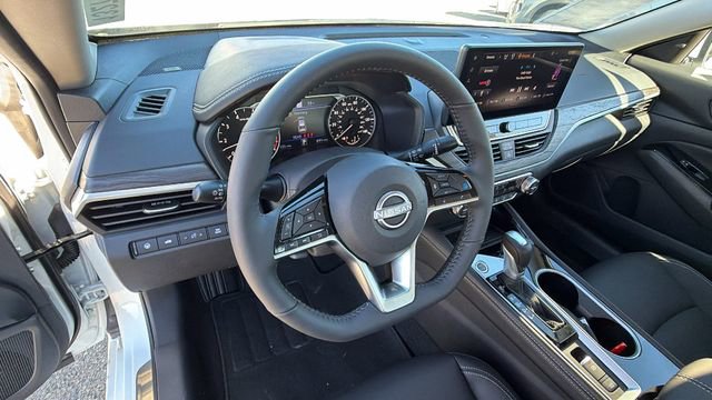 Used 2025 Nissan Altima 2.5 SL image 31