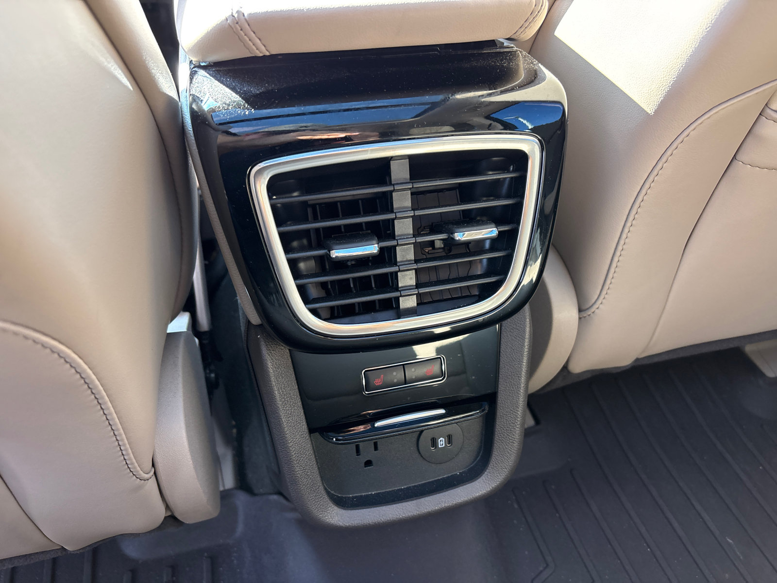 Certified 2023 Lincoln Nautilus Reserve w/ Equipment Group 201A AWD/4WD image 32