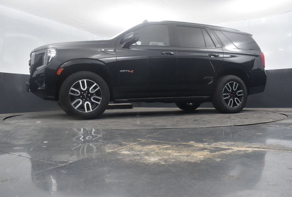 Used 2024 GMC Yukon AT4 w/ Technology Package AWD/4WD image 43