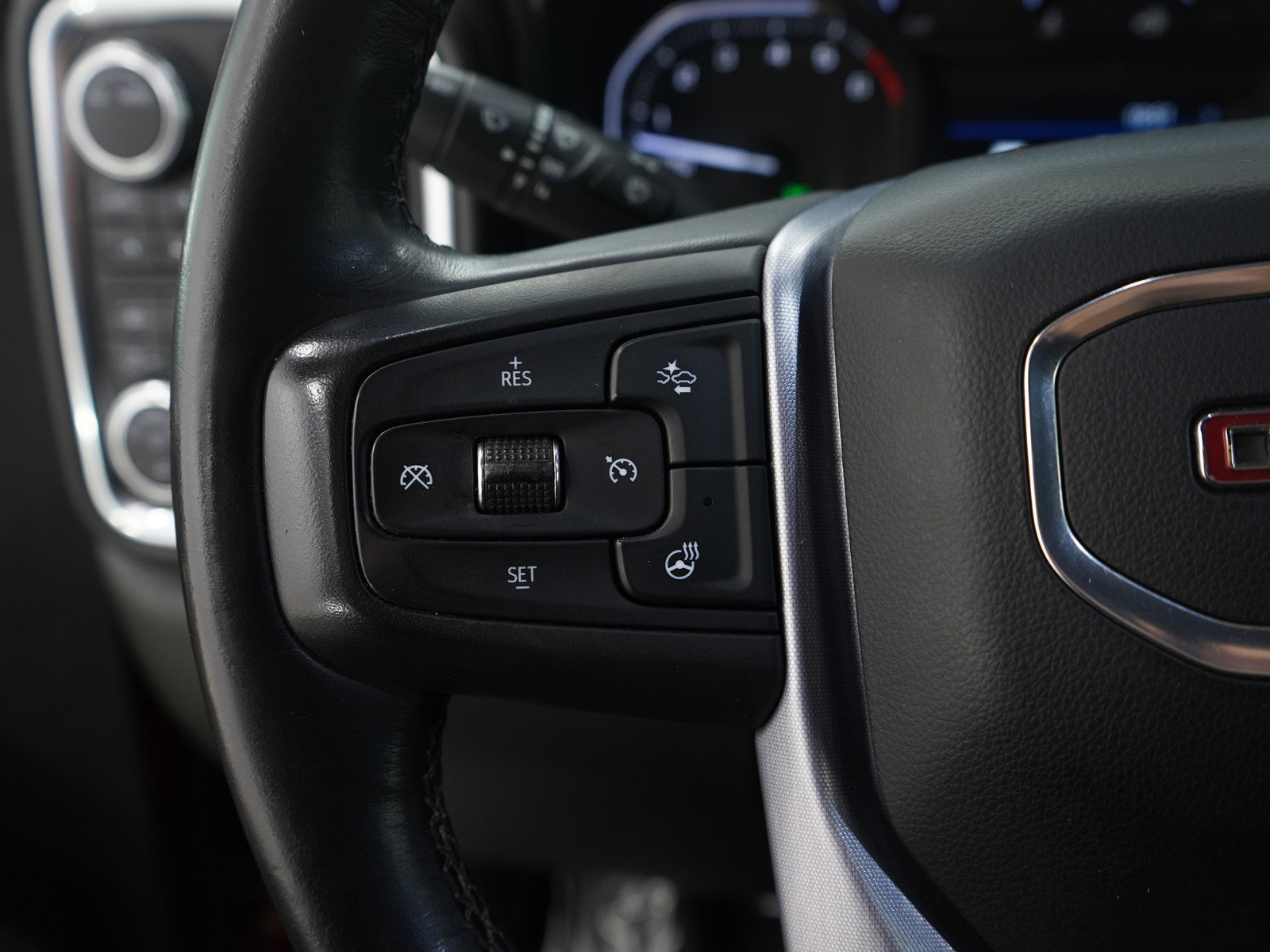 Used 2020 GMC Sierra 1500 SLT w/ SLT Premium Plus Package image 29