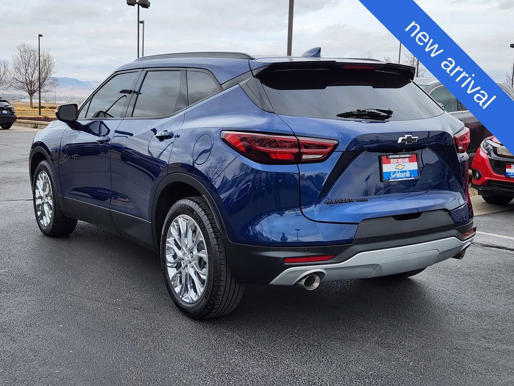Used 2023 Chevrolet Blazer LT w/ LPO, Black Grille Bar Package image 3