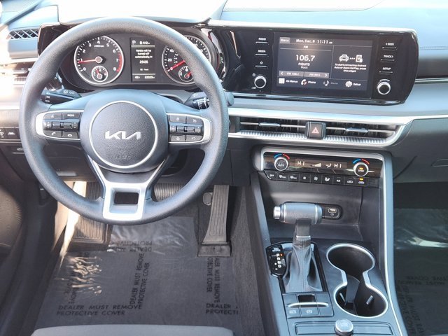 Used 2024 Kia K5 LXS image 27