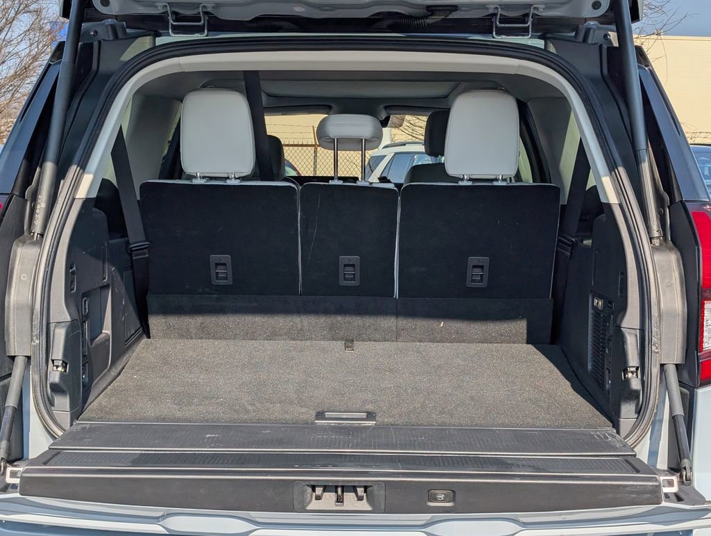 Used 2025 Ford Expedition Max Platinum image 9