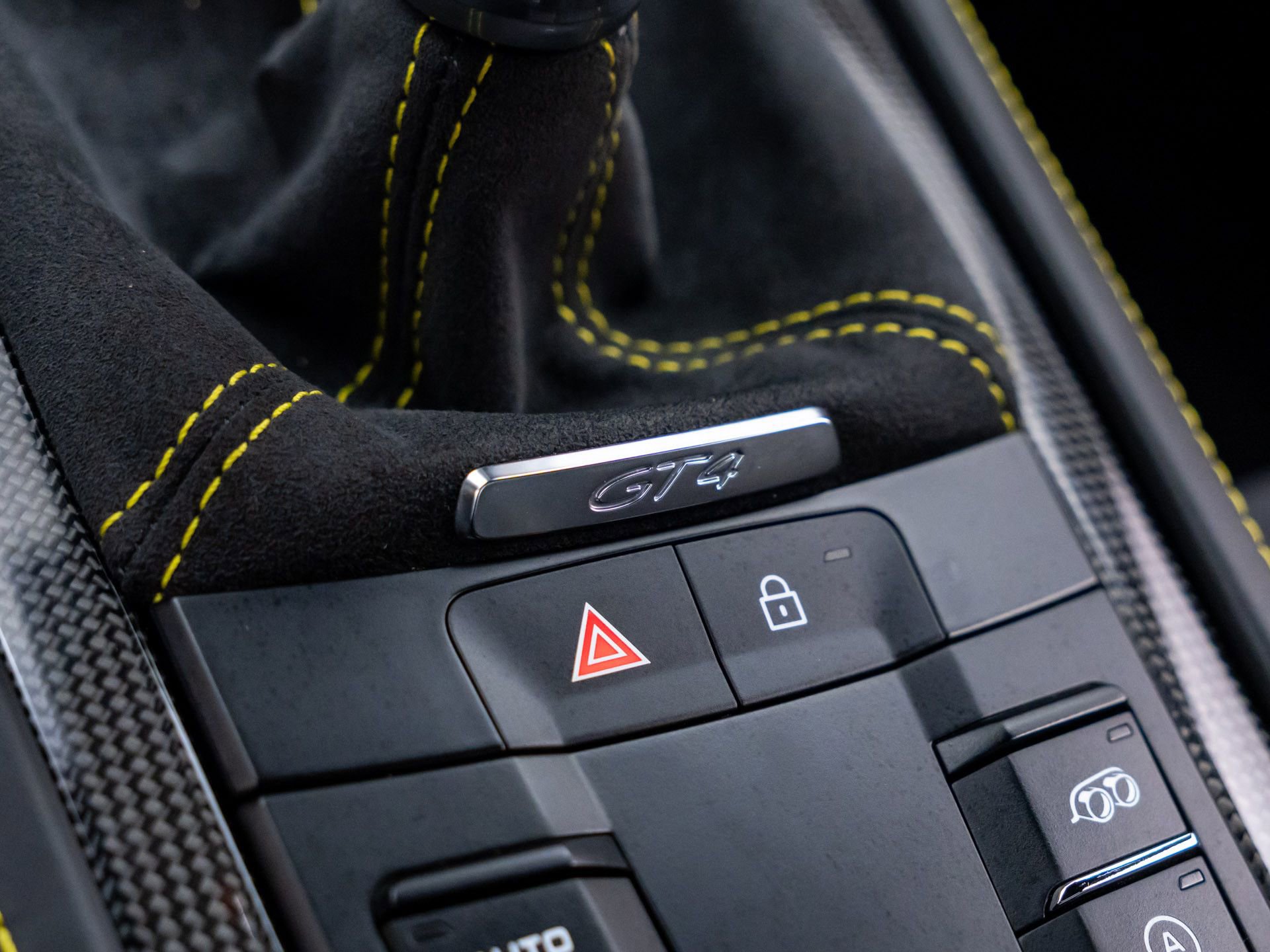 Used 2020 Porsche 718 Cayman GT4 image 24