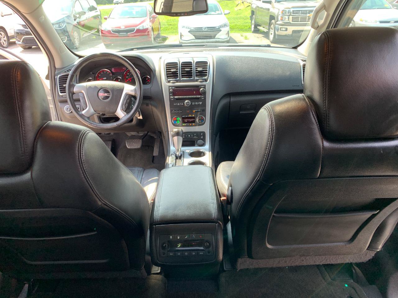 Used 2011 GMC Acadia SLT AWD/4WD image 29