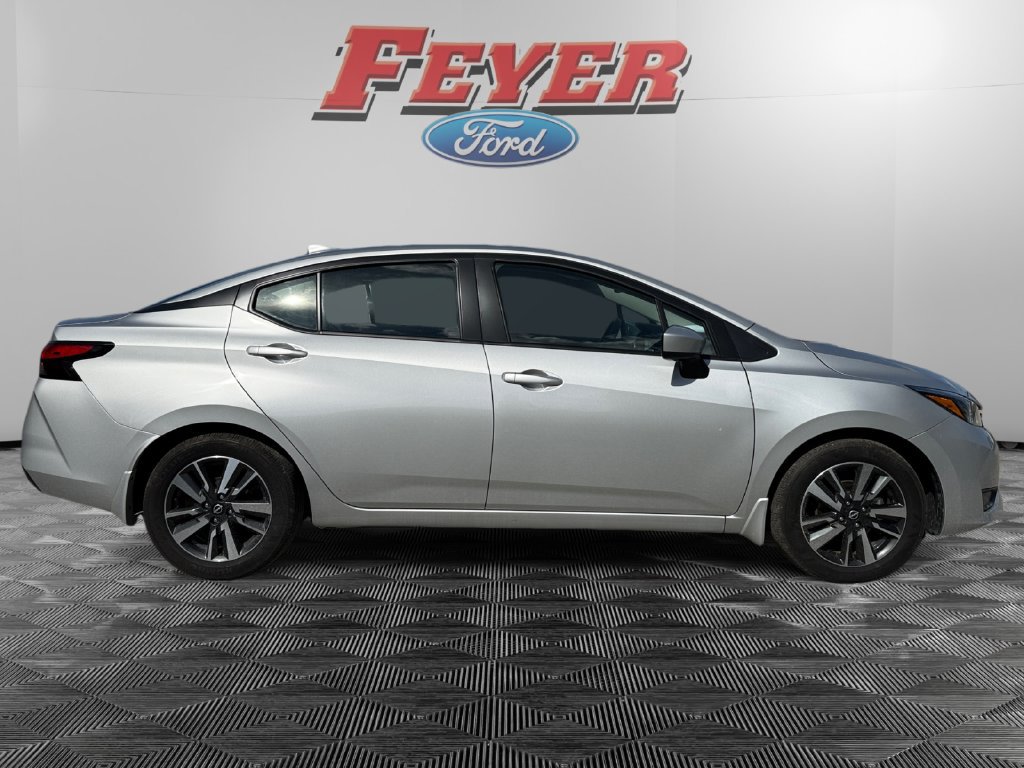 Used 2025 Nissan Versa SV w/ Trunk Package FWD image 6