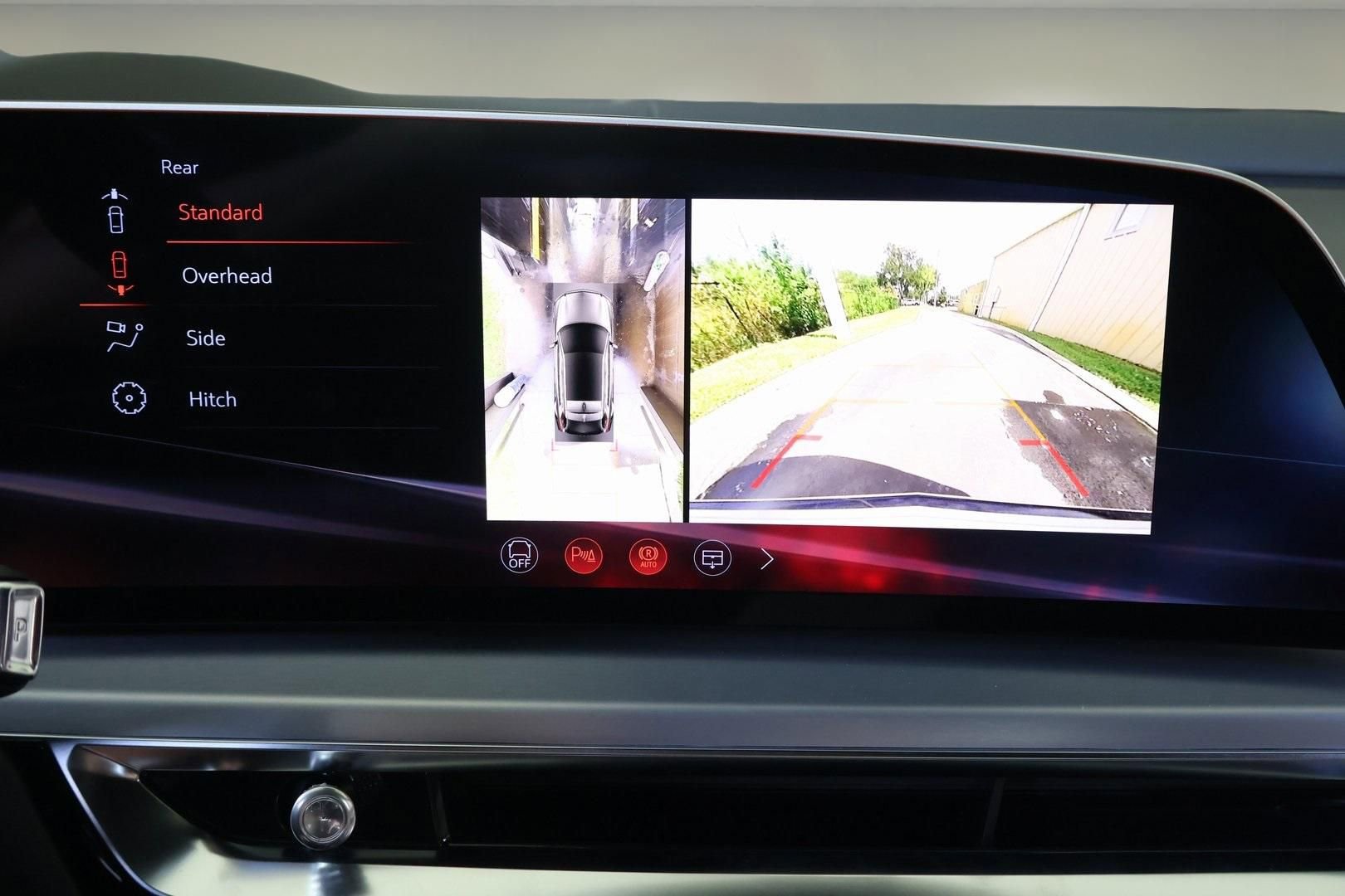 New 2026 Cadillac Lyriq V w/ LPO, Floor Liner Package image 20