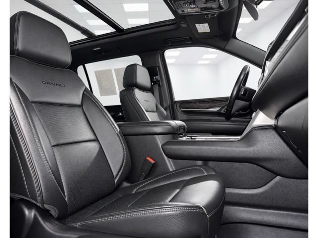 Used 2021 GMC Yukon XL Denali AWD/4WD image 23