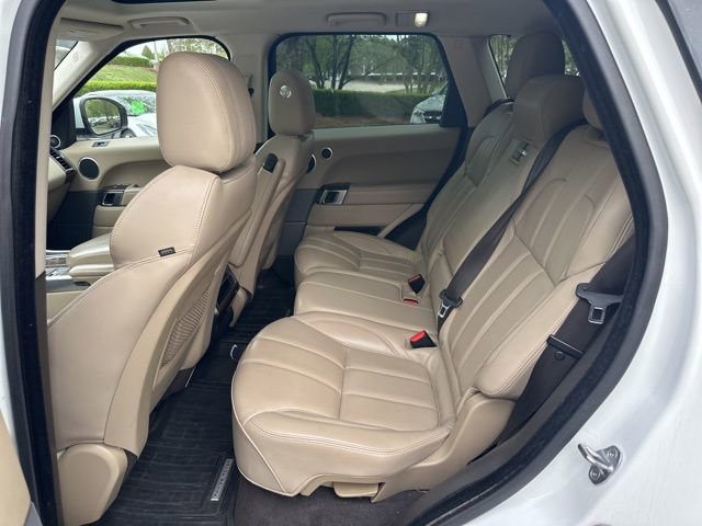 Used 2016 Land Rover Range Rover Sport HSE image 9