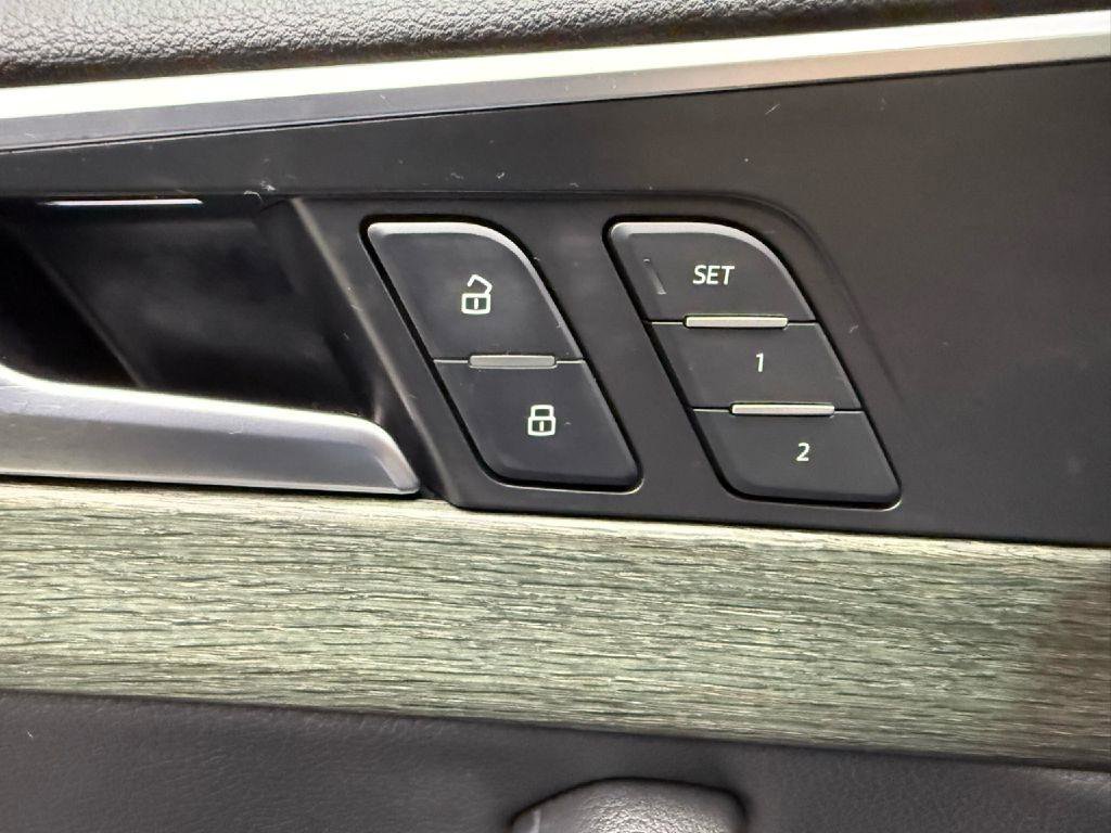 Used 2019 Audi A4 2.0T Premium w/ Convenience Package AWD/4WD image 13