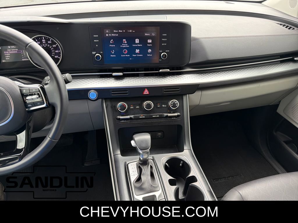 Used 2024 Kia Carnival LX image 20