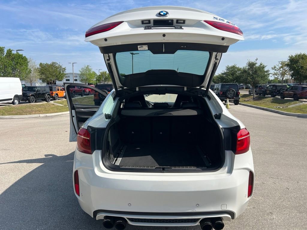 Used 2017 BMW X6 M AWD/4WD image 30