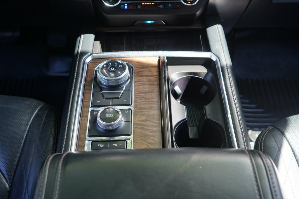 Used 2020 Ford Expedition Platinum AWD/4WD image 21
