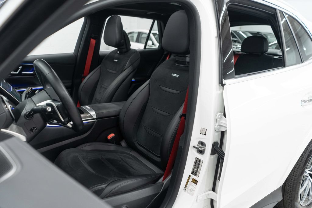 Used 2025 Mercedes-Benz GLC 63 AMG S image 9