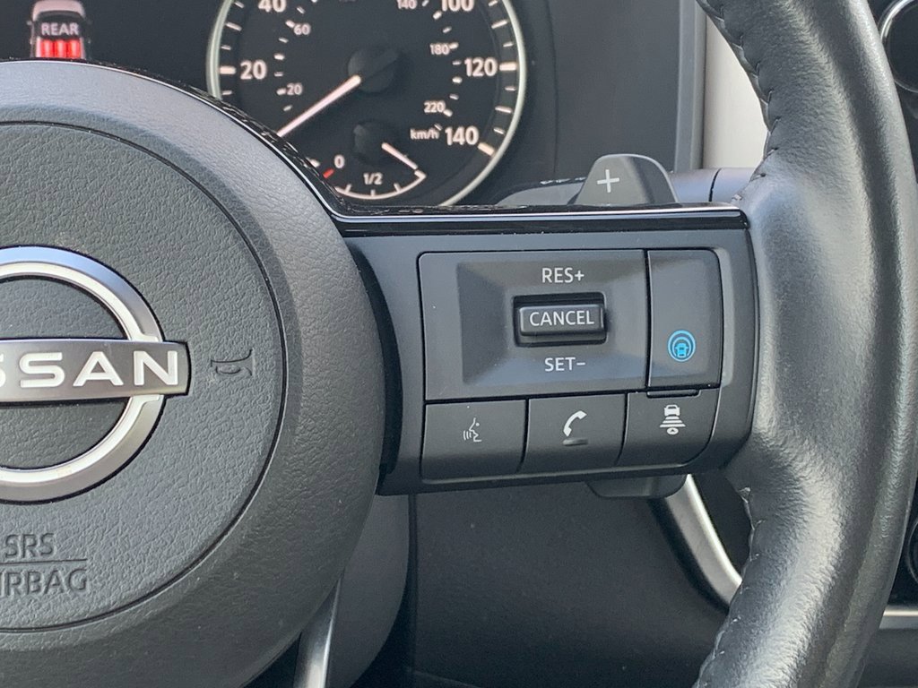 Used 2023 Nissan Rogue SL w/ SL Premium Package image 14