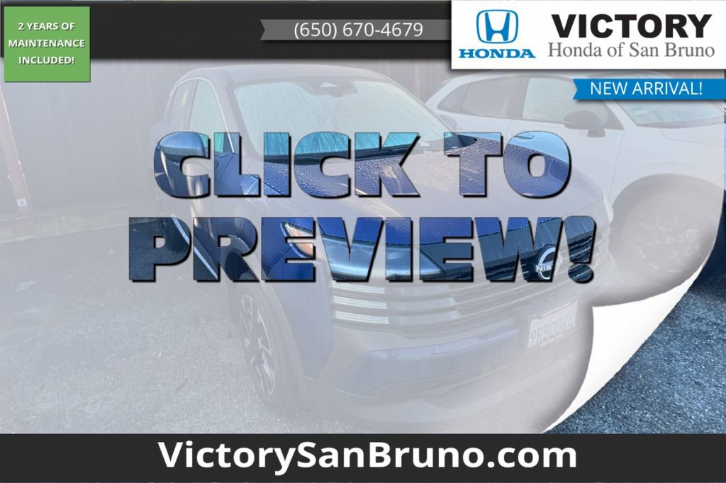 Used 2025 Nissan Kicks SV w/ Charging Package image 1