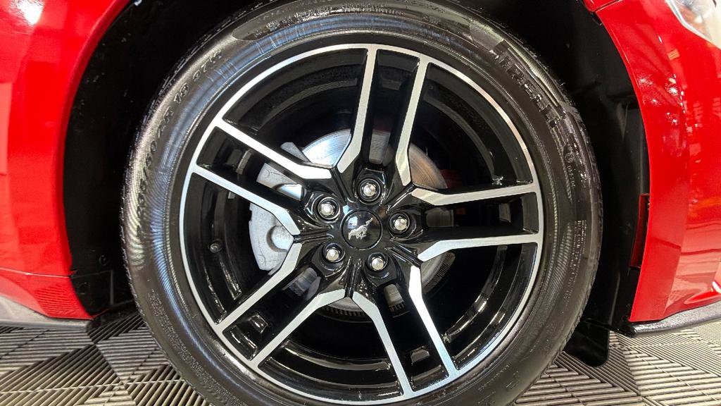 Used 2020 Ford Mustang Premium RWD image 39