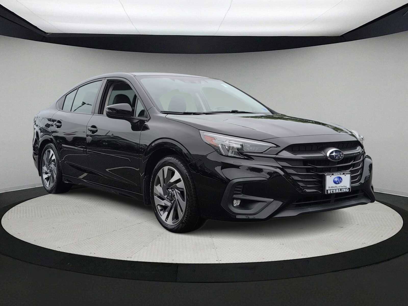Used 2023 Subaru Legacy Limited AWD/4WD image 2