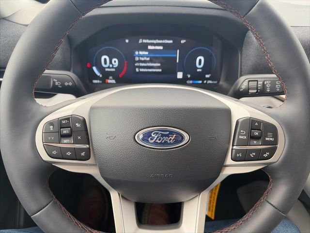 New 2026 Ford Explorer Active w/ Active Comfort Package image 21