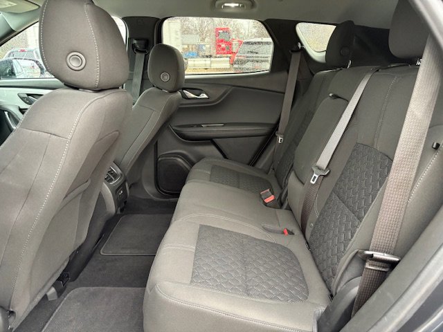 Used 2021 Chevrolet Blazer LT image 9