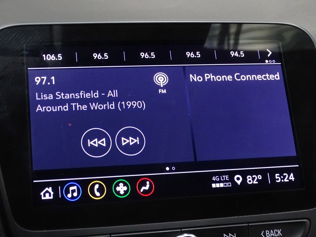 Used 2023 Chevrolet Malibu LT FWD image 34