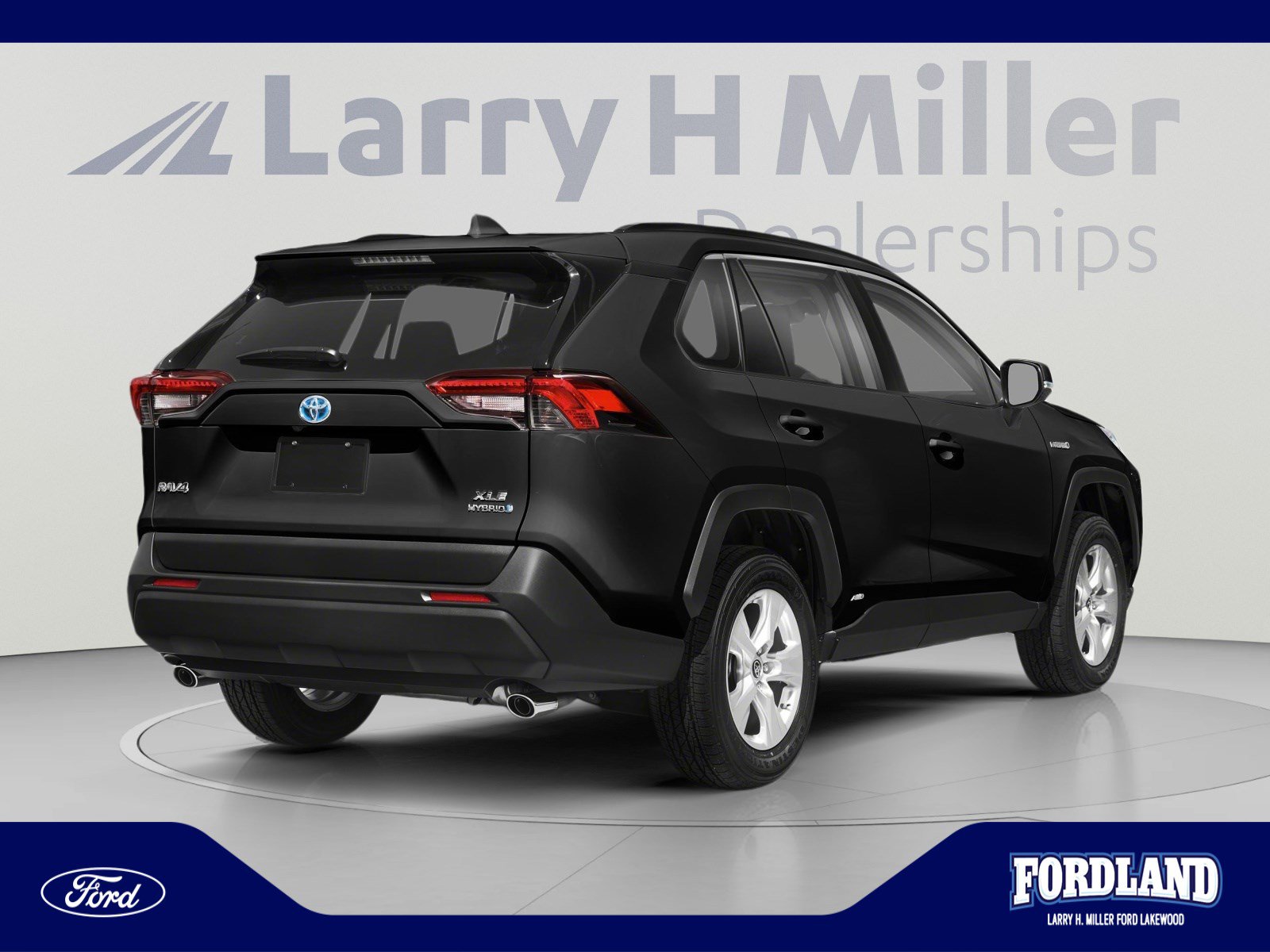 Used 2019 Toyota RAV4 XLE w/ Convenience Package AWD/4WD image 2