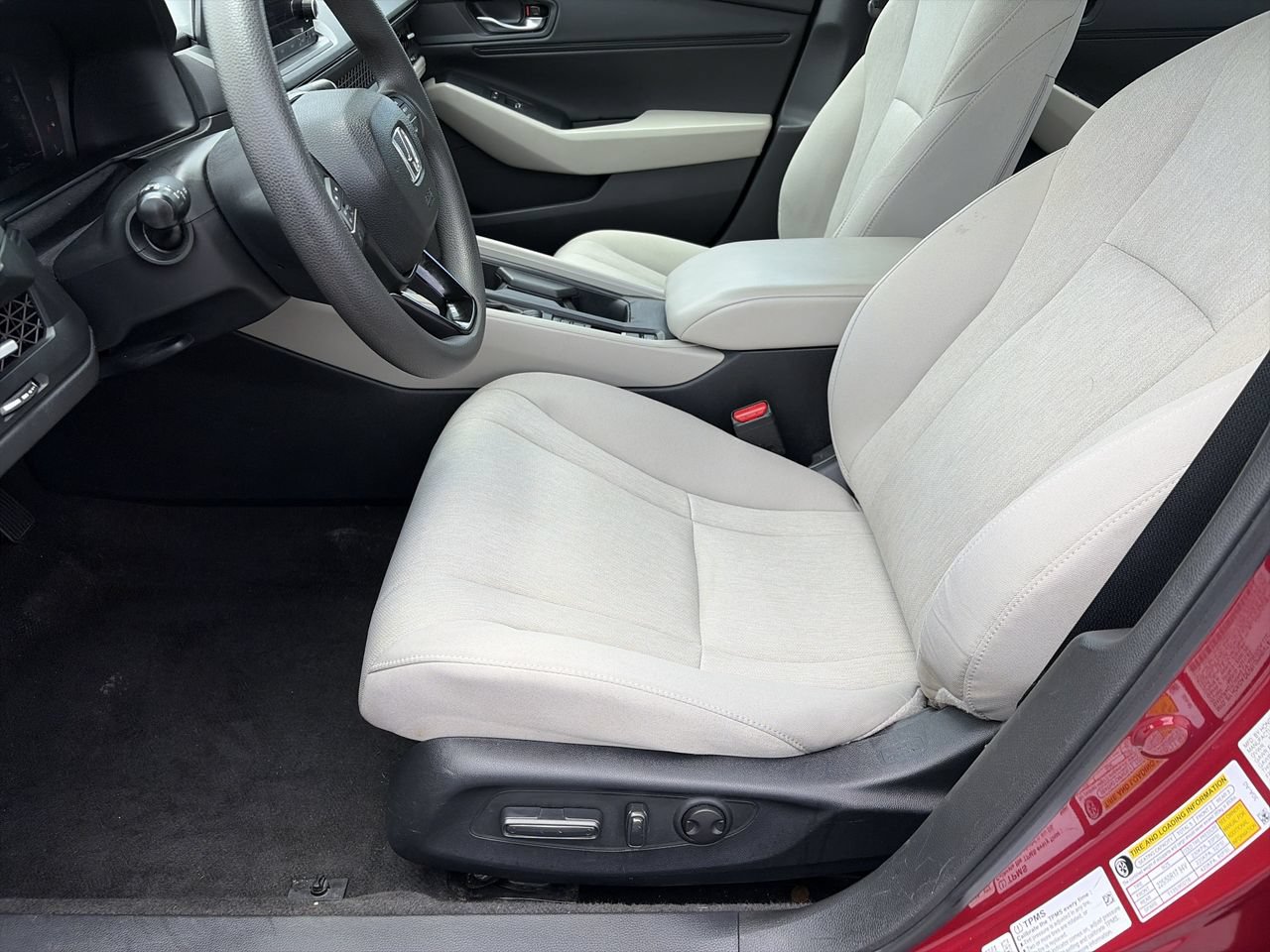 Used 2024 Honda Accord EX image 17