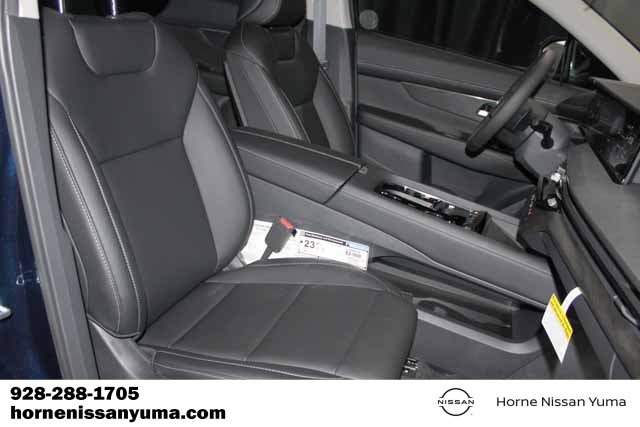 Certified 2025 Nissan Murano SV image 6